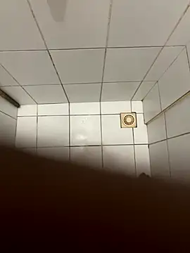 Snapshot of blackbamba24 chatting on October 6, 10:34 am blackbamba24 online show from October 6, 10:34 am