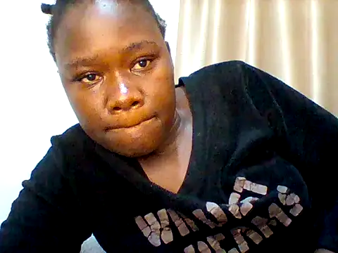 Snapshot of sexy_cutelips chatting on April 30, 7:42 pm sexy cutelips online show from April 30, 7:42 pm