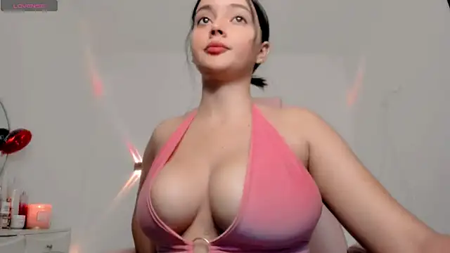 Sarah angell online show from May 12, 1:36 am