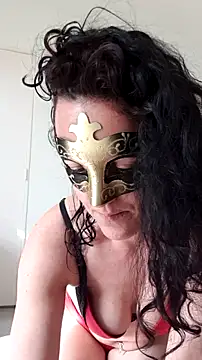 Snapshot of Masquegirlmysterious chatting on February 9, 12:53 pm Masquegirlmysterious online show from February 9, 12:53 pm