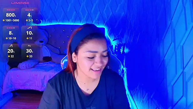 NicolleTaylor online show from November 20, 3:50 am