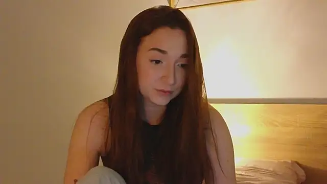 YasmineWest online show from April 7, 5:35 pm