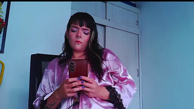 purple em69 online show from February 8, 7:50 pm