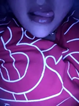  Redwine  online show from December 17, 5:30 pm