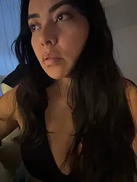 PetitLumiere online show from February 15, 11:12 pm