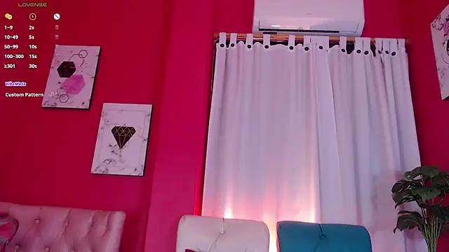 AleezaFrench online show from January 27, 2:24 pm