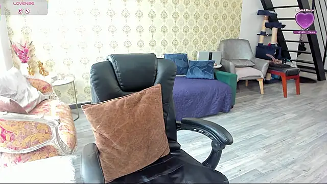  angelina class 7 online show from January 14, 3:39 pm