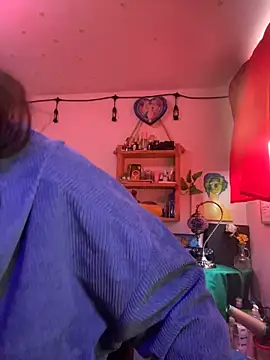 LiliJones  online show from February 21, 4:41 pm