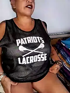 DirtyBIianca online show from May 4, 6:15 pm