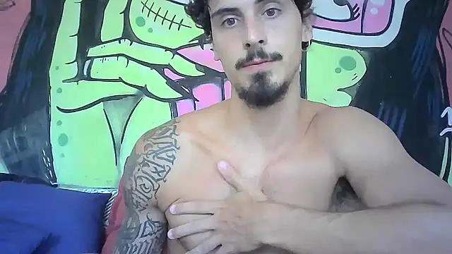 Snapshot of milkoffe chatting on February 12, 3:49 pm milkoffe online show from February 12, 3:49 pm