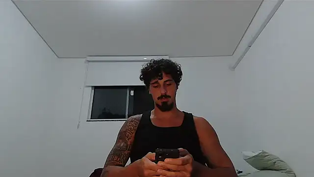 Snapshot of milkoffe chatting on February 23, 2:09 am milkoffe online show from February 23, 2:09 am