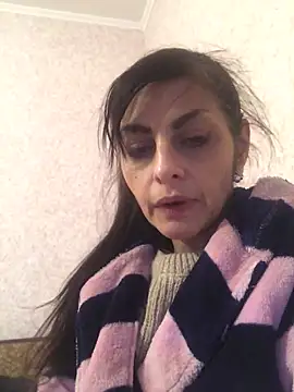 Snapshot of ChantalXOrchid chatting on February 27, 4:43 pm ChantalXOrchid online show from February 27, 4:43 pm