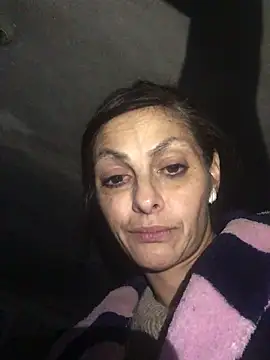 Snapshot of ChantalXOrchid chatting on October 25, 11:21 pm ChantalXOrchid online show from October 25, 11:21 pm