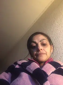 Snapshot of ChantalXOrchid chatting on February 4, 10:36 pm ChantalXOrchid online show from February 4, 10:36 pm