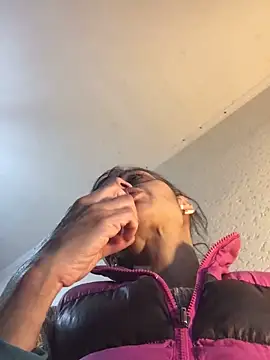 Snapshot of ChantalXOrchid chatting on February 22, 4:05 pm ChantalXOrchid online show from February 22, 4:05 pm