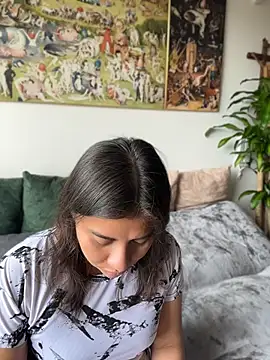 Nina-Eros1 online show from April 11, 5:50 pm