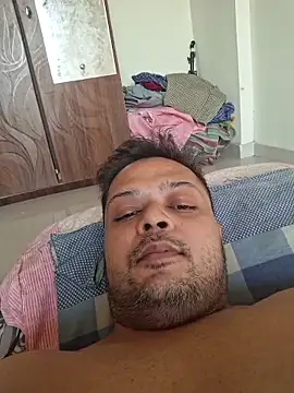 dirtybearr online show from December 18, 9:48 am