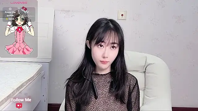 qiqi-- online show from December 14, 7:40 am