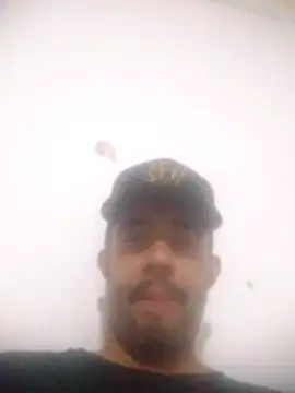 Snapshot of Carabina1991 chatting on October 25, 4:42 am Carabina1991 online show from October 25, 4:42 am