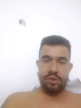 Snapshot of Carabina1991 chatting on January 9, 3:31 am Carabina1991 online show from January 9, 3:31 am