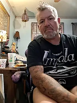 bigdoog8 online show from July 25, 8:06 pm