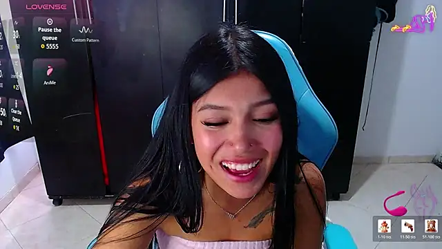 emily rosse04 online show from June 26, 8:57 pm