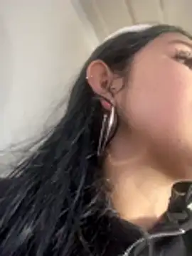emily rosse04 online show from July 10, 11:46 am