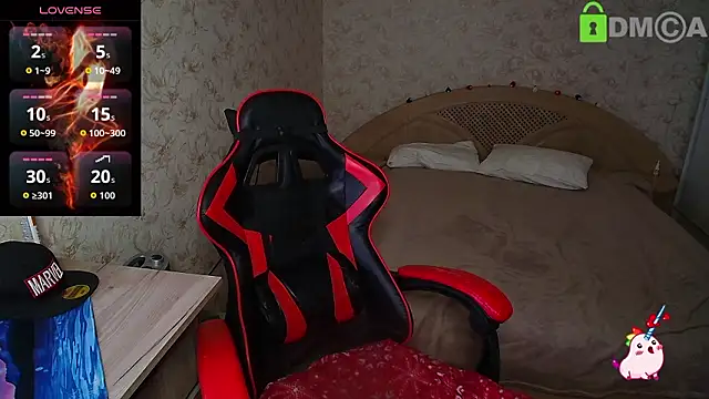 Alexis Gordon online show from February 20, 8:09 pm