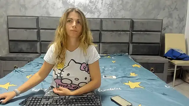 Hottalicia2 online show from October 20, 7:47 pm