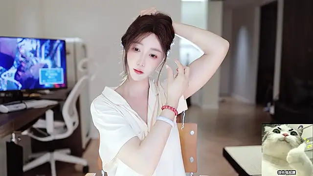 -Aricia- online show from May 24, 5:18 pm