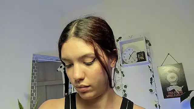 Snapshot of Emperatriiz chatting on January 11, 12:12 am Emperatriiz online show from January 11, 12:12 am