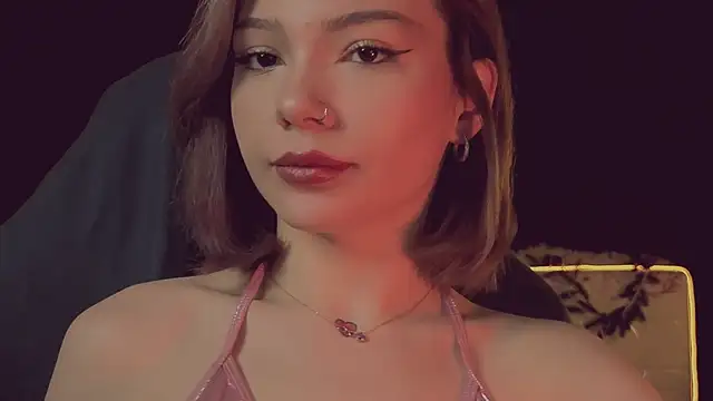 Snapshot of SandraBoyl chatting on December 4, 8:56 am SandraBoyl online show from December 4, 8:56 am