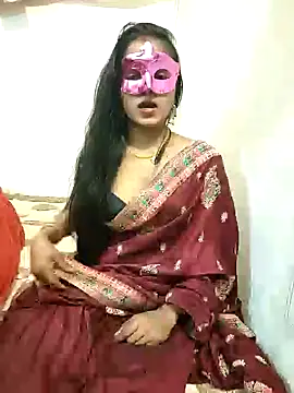 RADHA95 online show from December 29, 4:30 pm