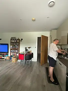 LondonTeffy online show from July 23, 10:35 am