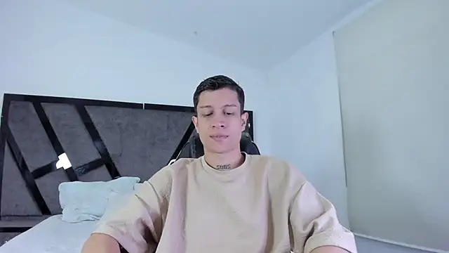 AgarEvans online show from February 9, 4:16 am