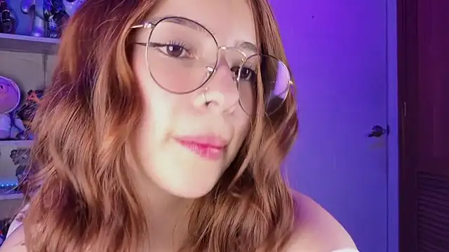 EmilyMiller  online show from November 27, 4:53 pm