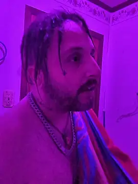 tayshie online show from April 26, 8:12 am