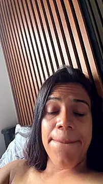 Deisy Torres online show from July 19, 8:23 pm