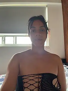 Deisy Torres online show from August 4, 9:17 pm