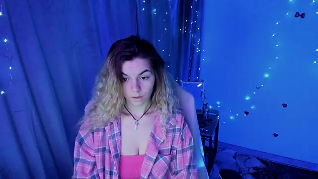 Sweet me  online show from February 6, 7:02 am