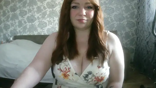 Snapshot of Sabrina_Poison chatting on April 28, 3:00 am Sabrina Poison online show from April 28, 3:00 am