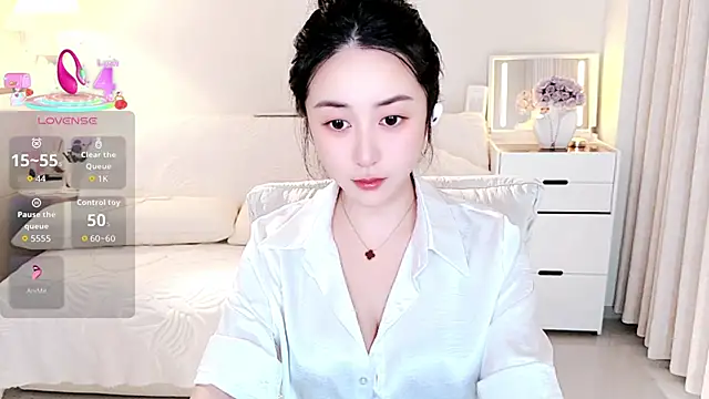 Eileen-886 online show from June 16, 11:07 pm
