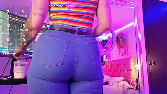 albaismynameX online show from April 17, 12:08 pm