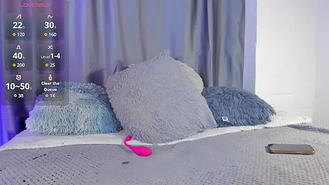 kleo helenos online show from April 20, 8:21 pm