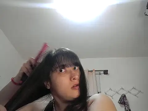 Snapshot of Nicole_rodriguezath chatting on March 29, 12:32 am Nicole rodriguezath online show from March 29, 12:32 am