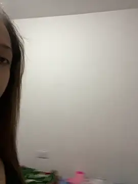 Alicia ALICIA online show from June 3, 10:59 pm
