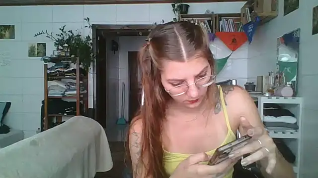 SweetyBabyDemon online show from January 17, 1:05 pm