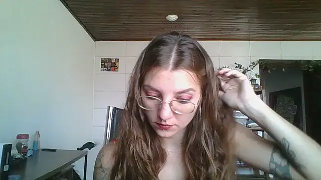 SweetyBabyDemon online show from April 10, 1:38 pm