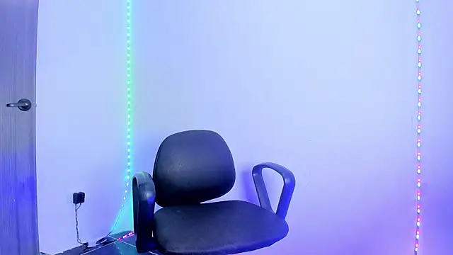 Snapshot of Master_Rimay chatting on February 17, 12:07 am Master Rimay online show from February 17, 12:07 am