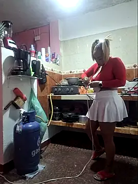 gatadeojosclaros online show from February 21, 1:55 am